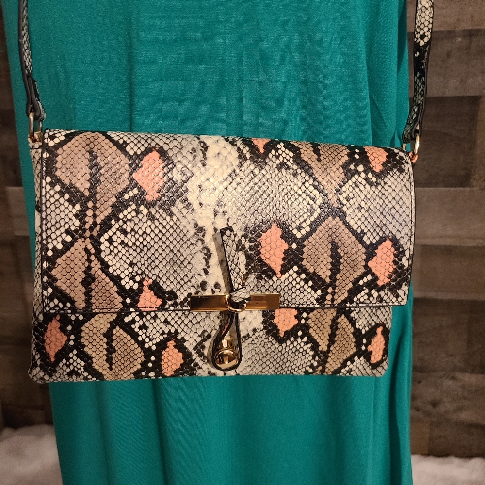 Women's Snakeskin print Crossbody